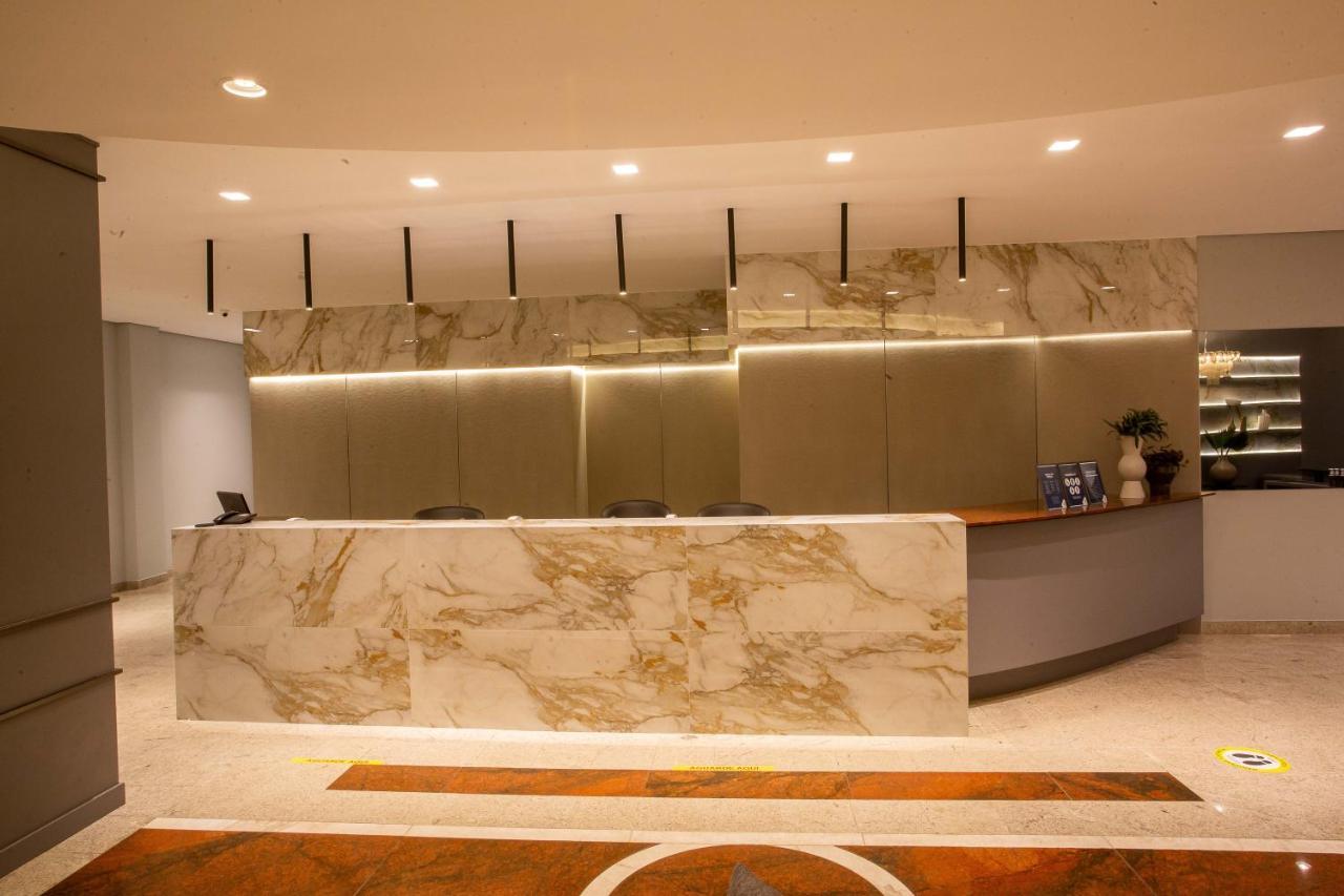 Hotel Metropole マリンガ エクステリア 写真